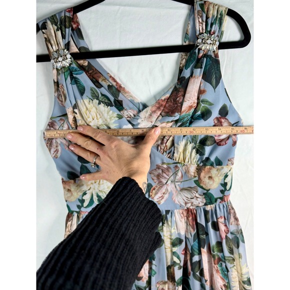 Floral V-Neck Maxi Dress Sleeveless Crystal Brooch Dusty Blue Formal NWT sz 4 - Picture 9 of 16